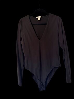H&M Black V-Neck Long Sleeve Bodysuit